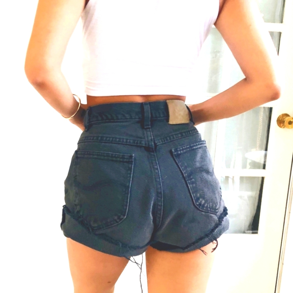 Vintage Lee navy jean shorts
